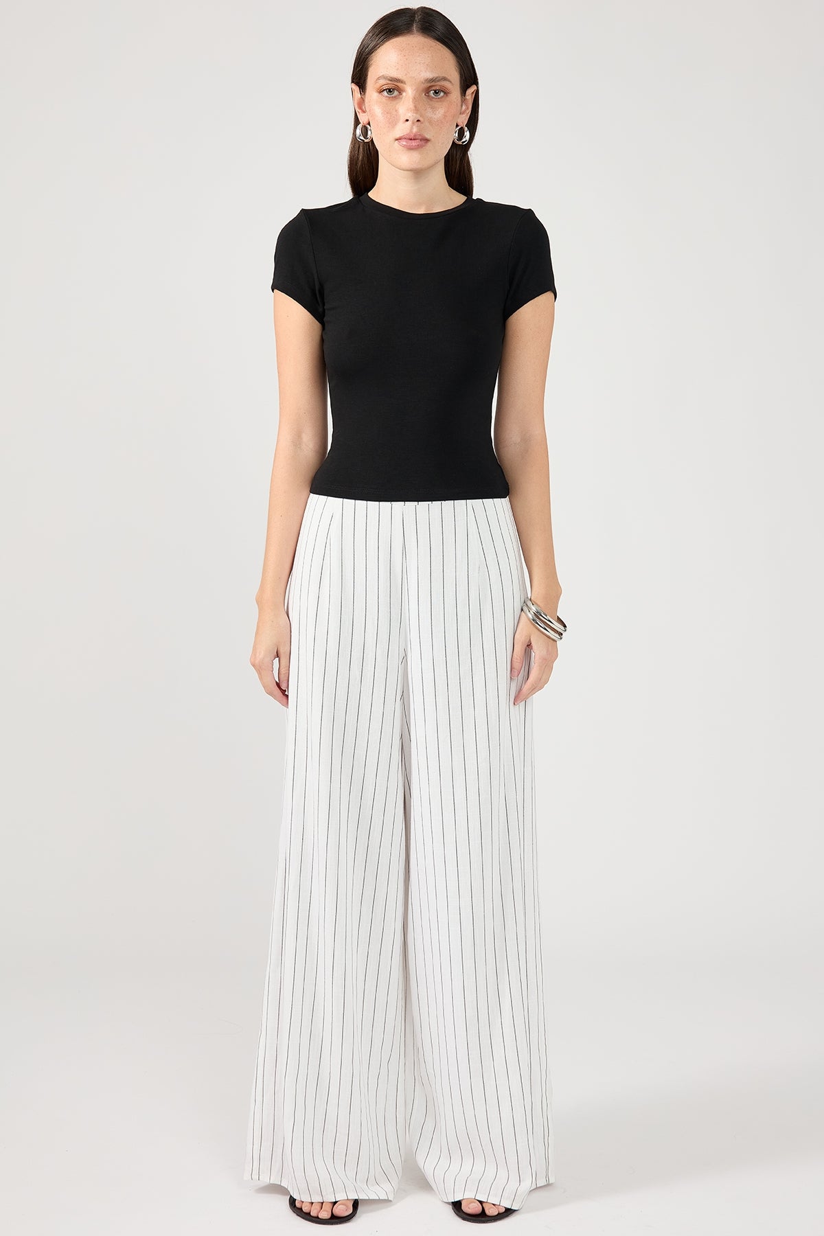 Perfect Stranger Cap Sleeve Tee Black