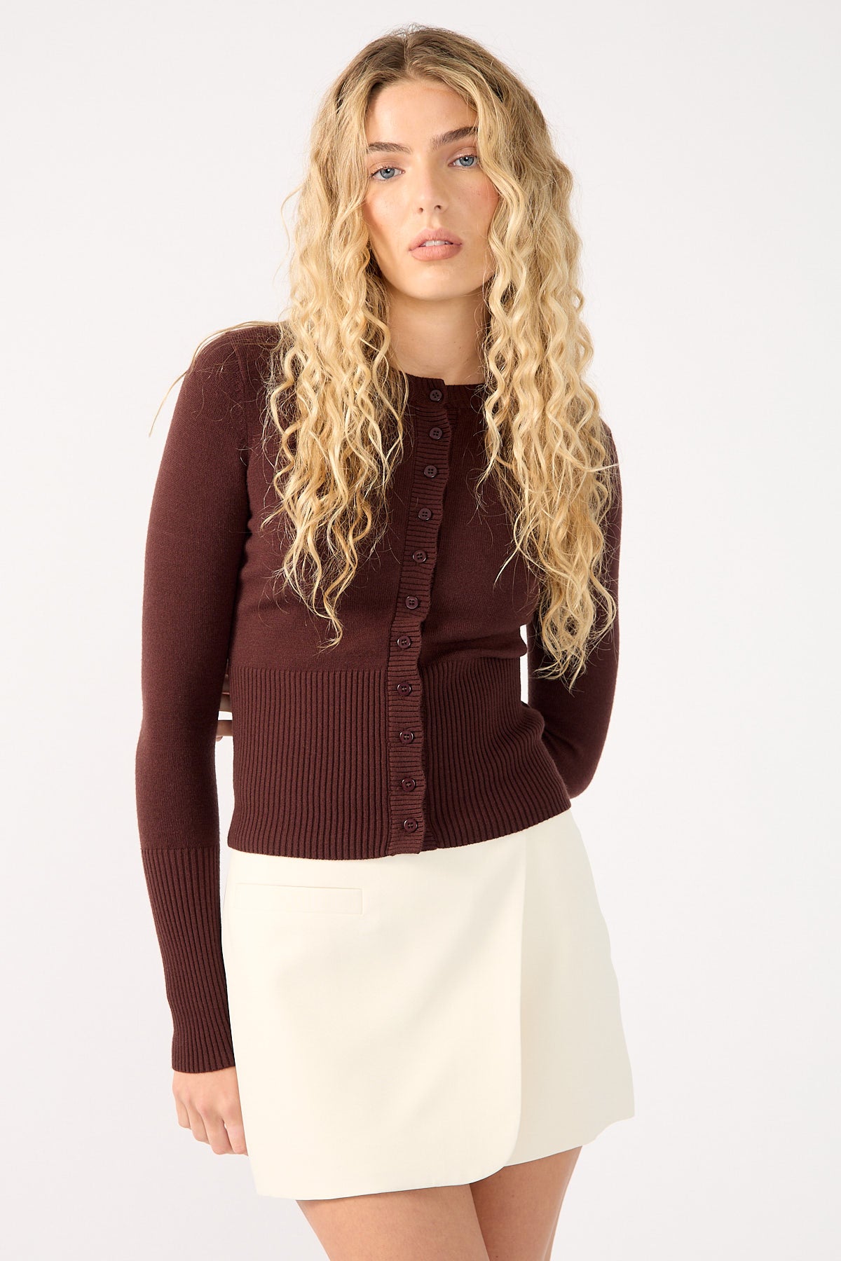 Perfect Stranger Lupa Mid Rise Skort Cream