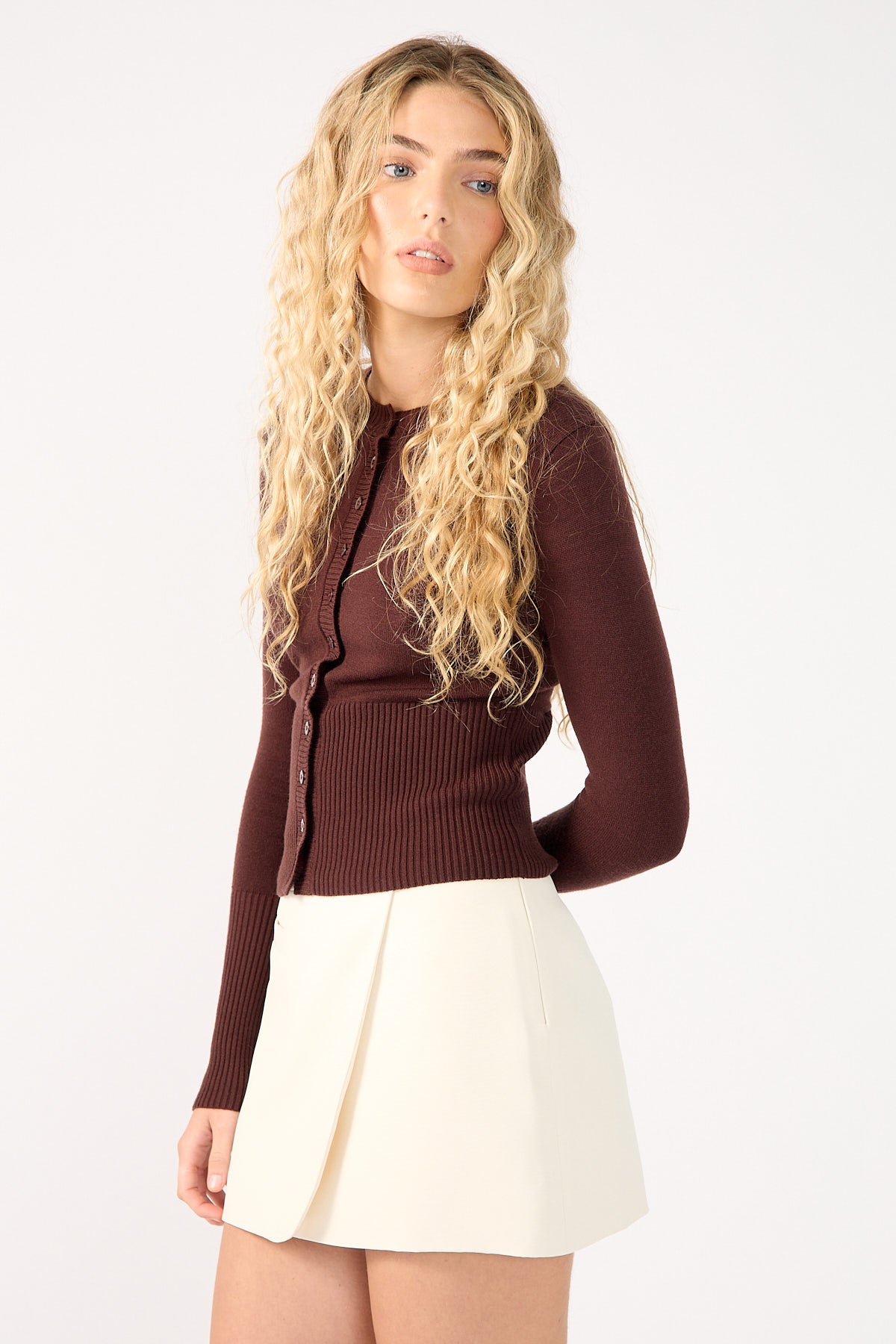 Perfect Stranger Lupa Mid Rise Skort Cream