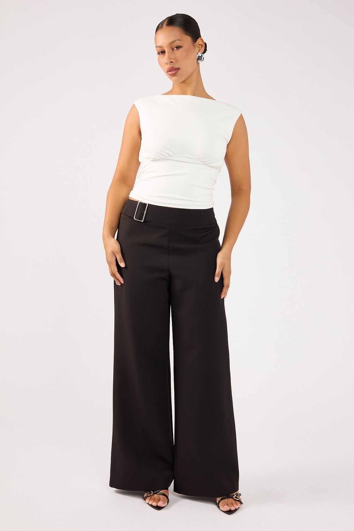 Perfect Stranger Beck Buckle Mid Rise Tailored Pant Black