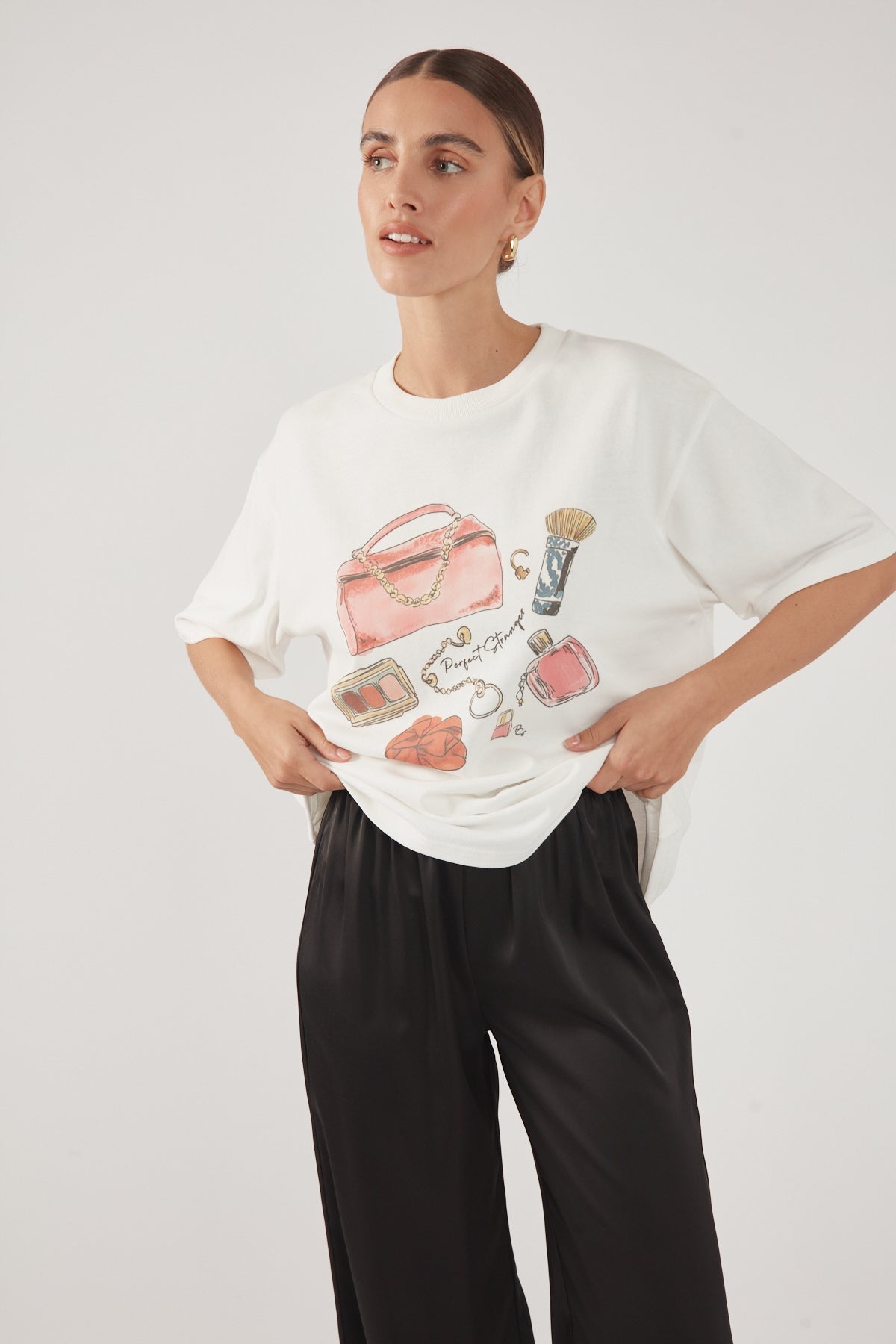 Perfect Stranger In My Bag Oversized T-Shirt White