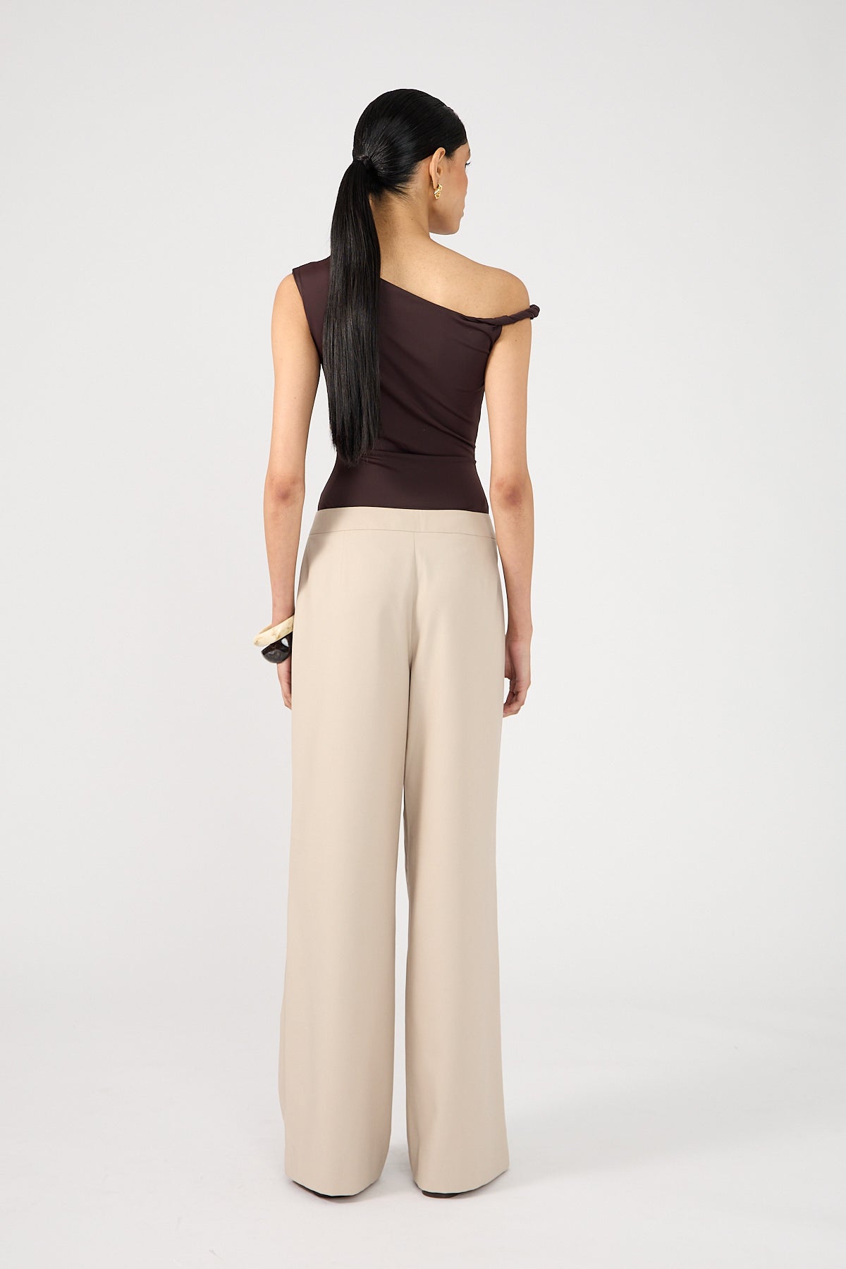 Perfect Stranger Odessa Mid Rise Tailored Pant Beige
