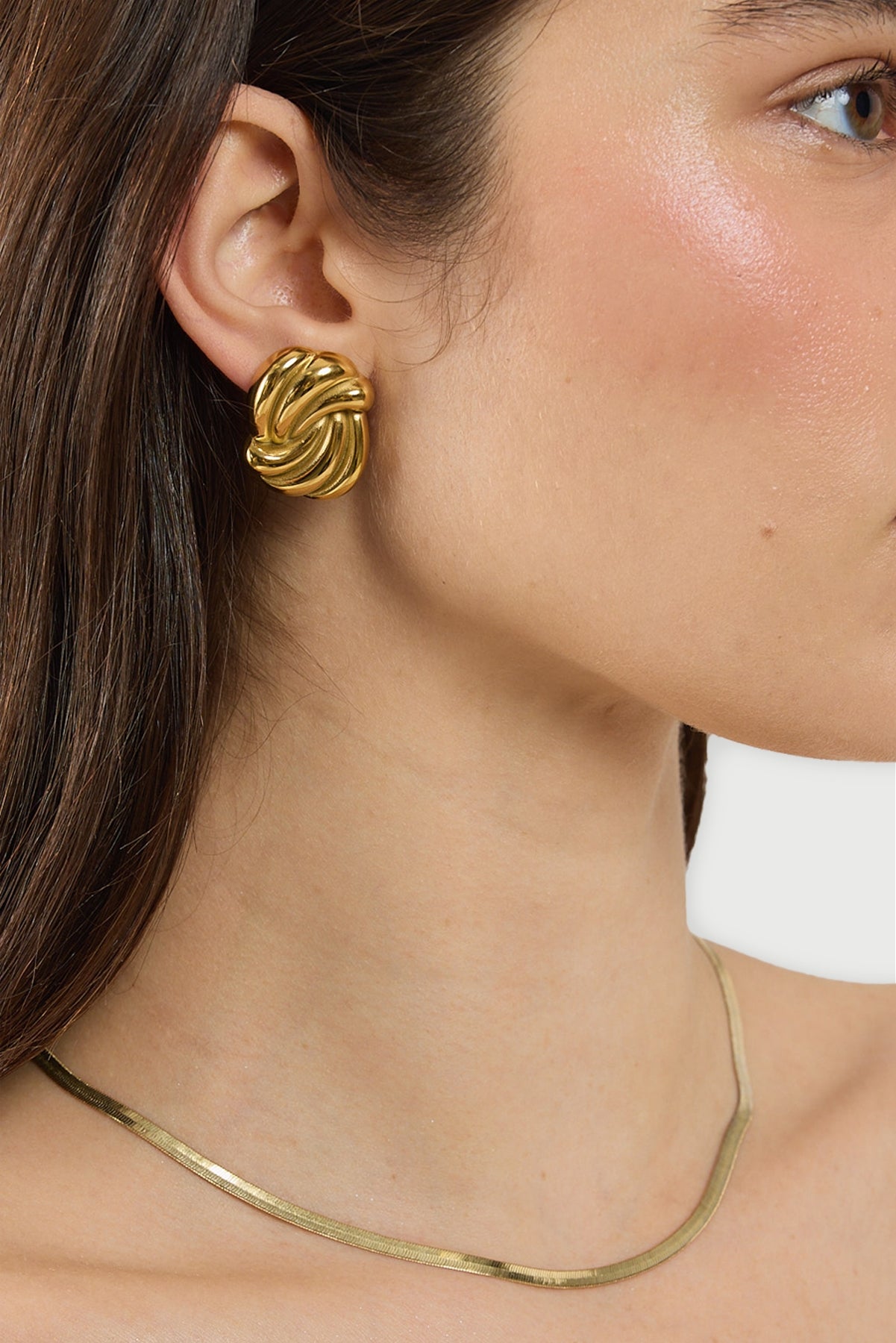 Perfect Stranger Poise Statement Earring 18K Gold