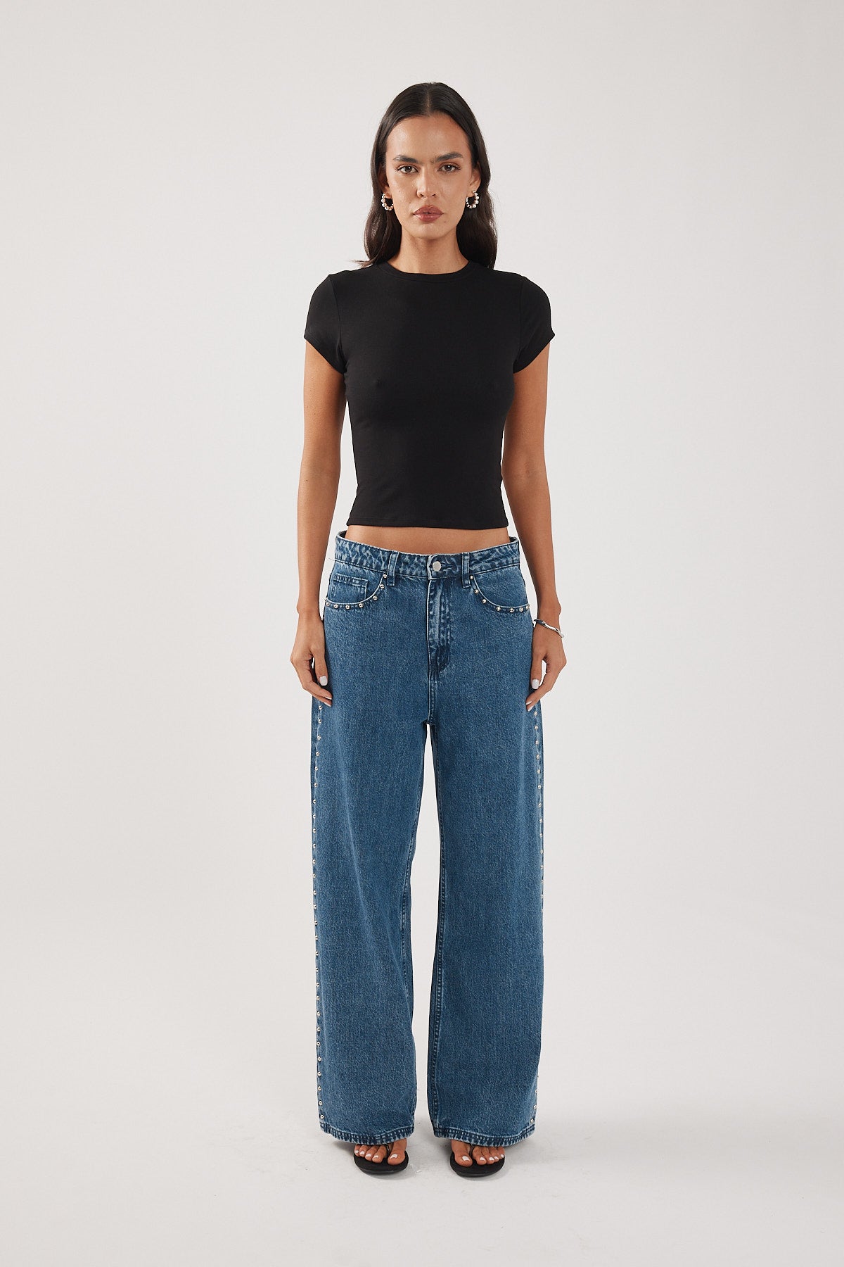 Perfect Stranger Better Viscose Cap Sleeve Tee Black