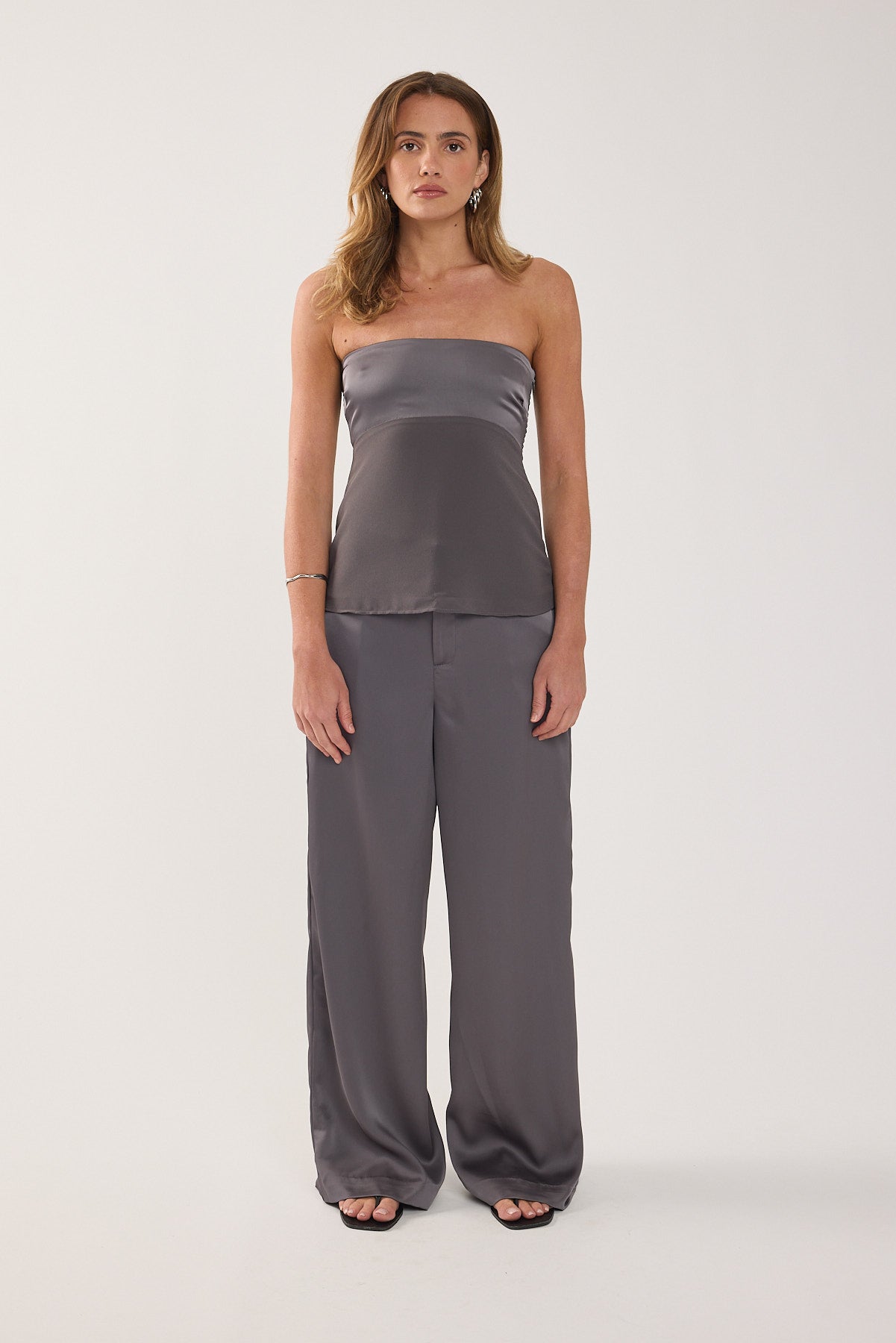 Perfect Stranger Ellie Satin Mid Rise Pants Charcoal