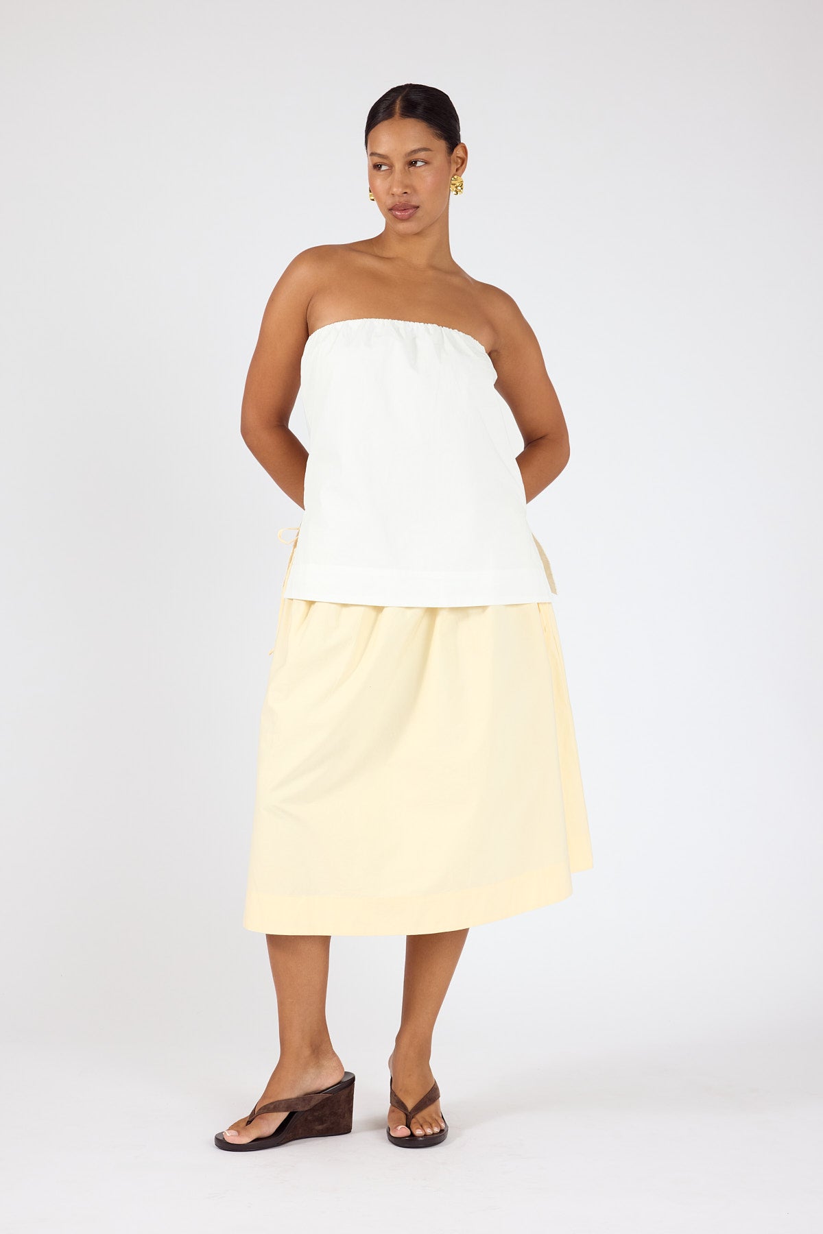 Perfect Stranger Penelope Midi Skirt Yellow
