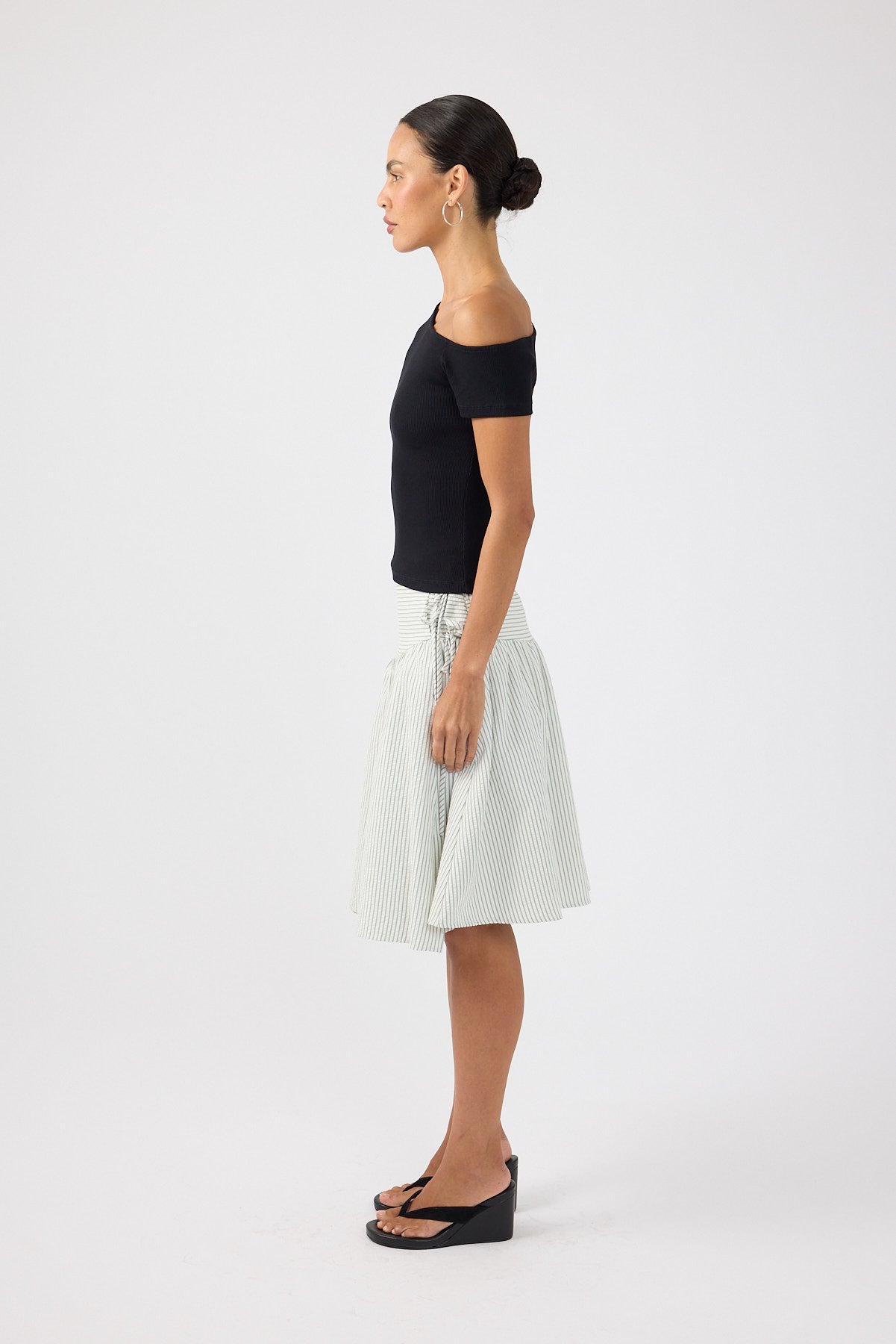 Perfect Stranger One Shoulder Ribbed T-shirt Black