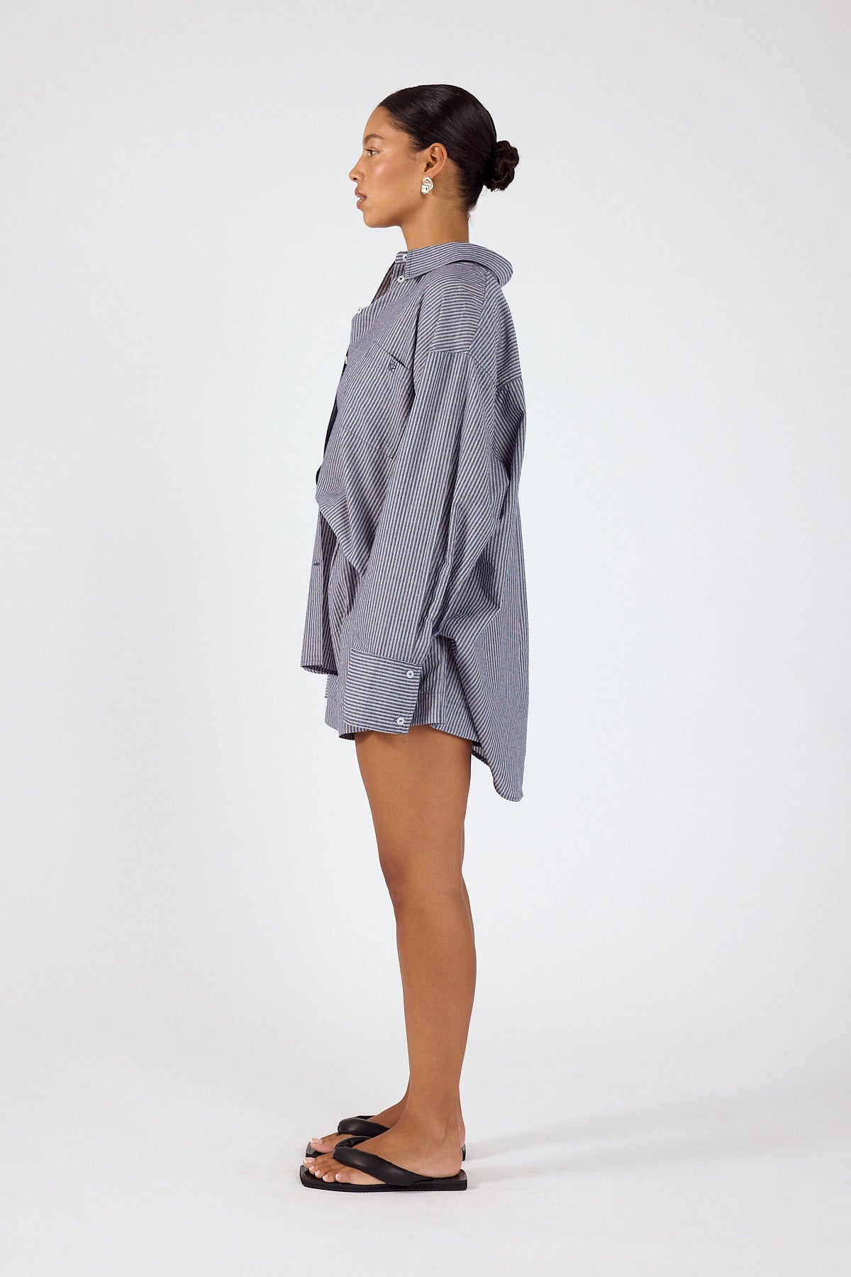 Perfect Stranger Mirae Striped Short Navy Stripe