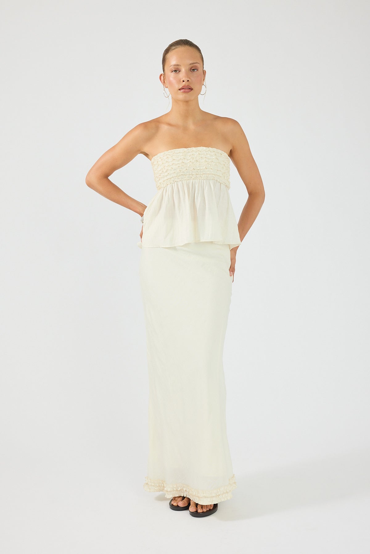 Perfect Stranger Jada Frill Strapless Top Off White