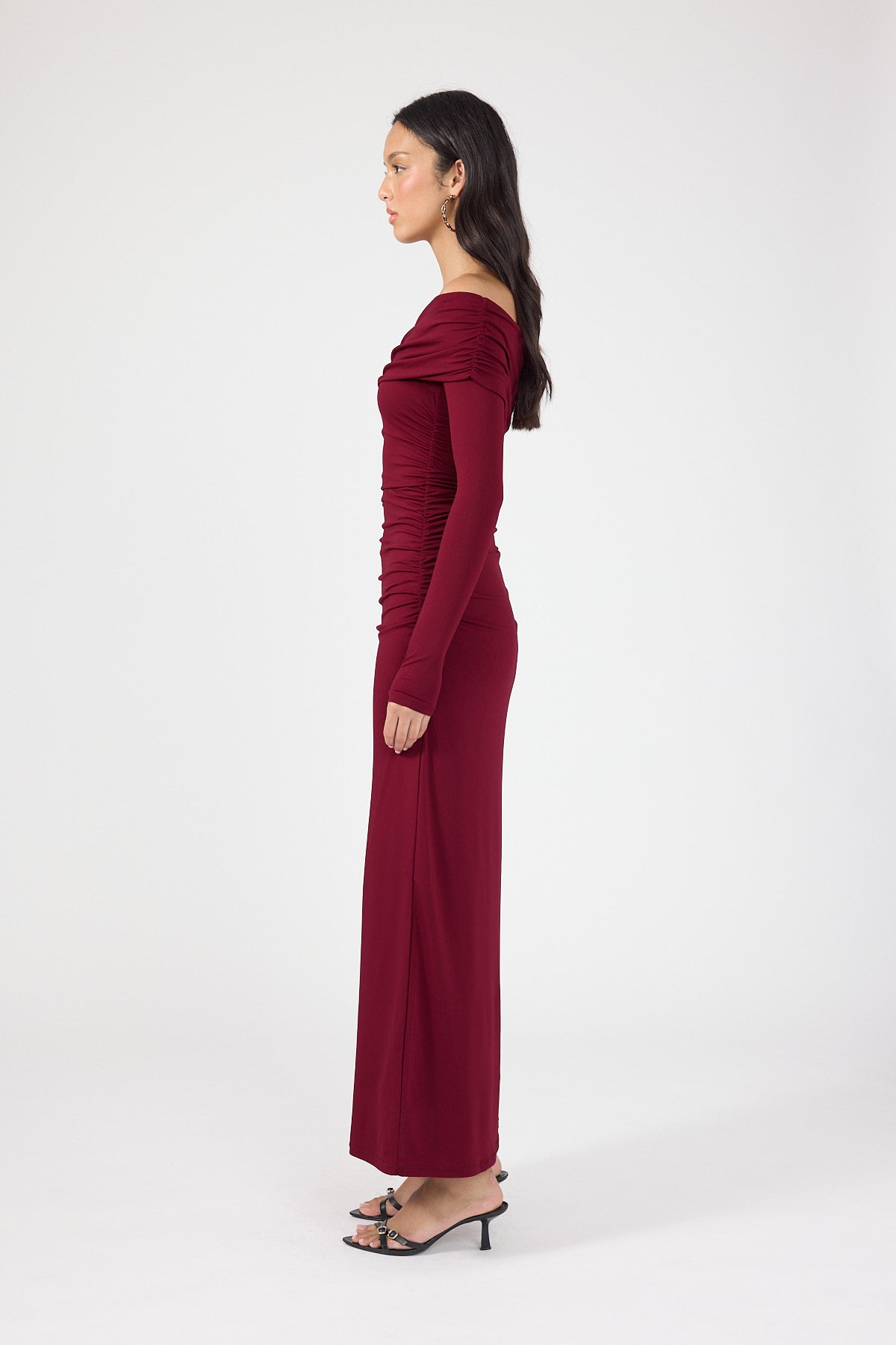 Perfect Stranger Romina Off Shoulder Maxi Dress Burgundy