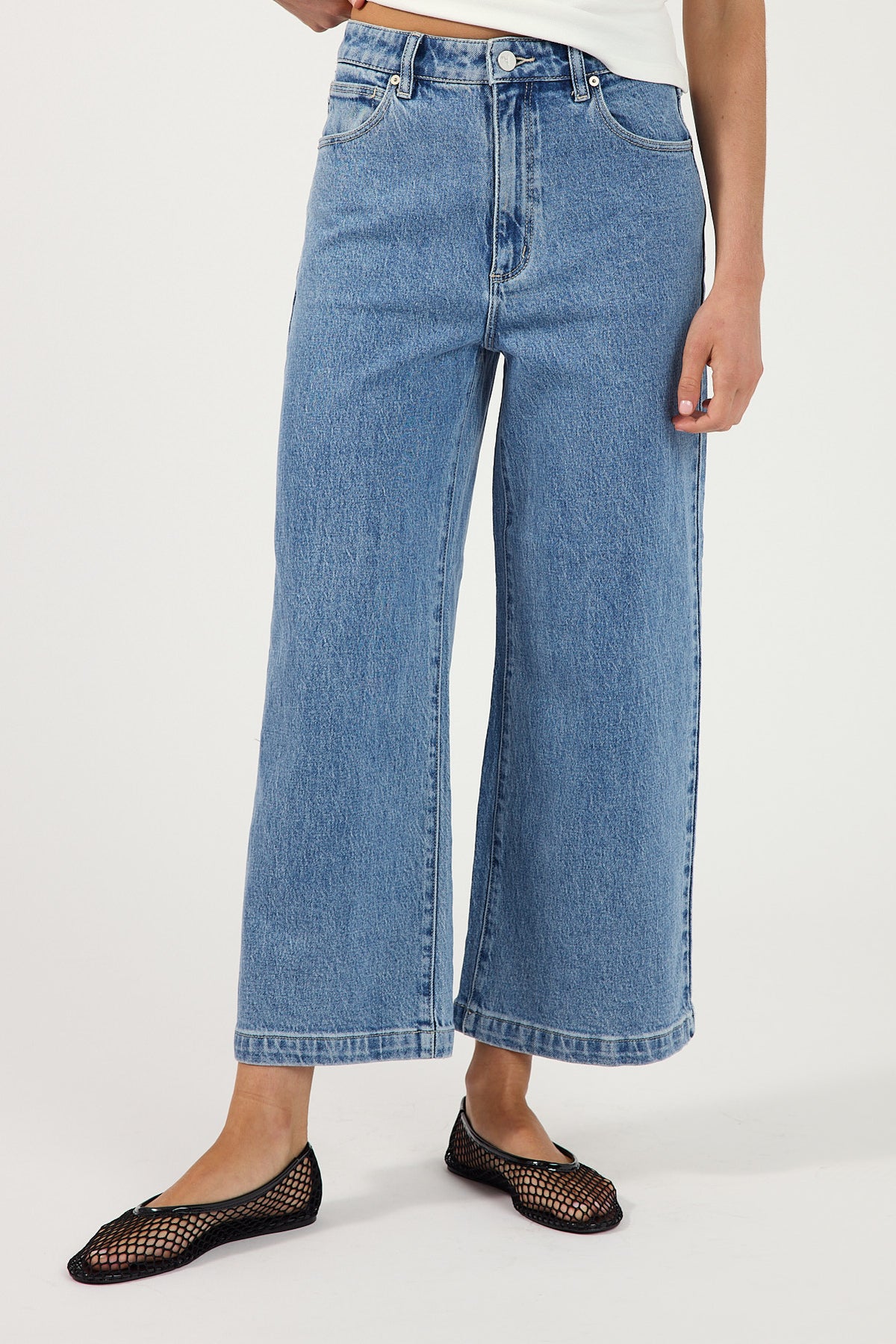 Abrand 94 Wide Crop Jean Maya Clean