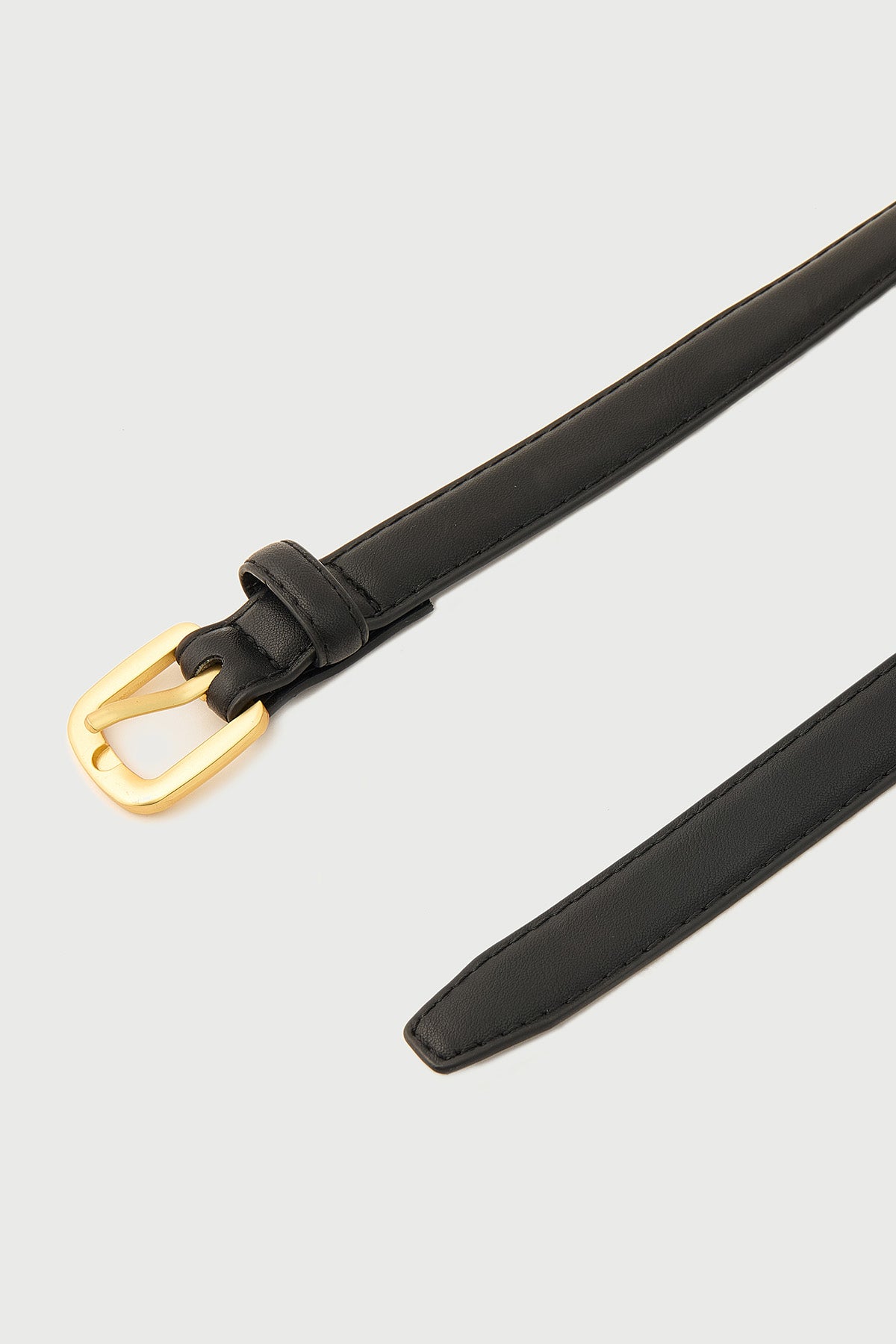 Perfect Stranger Classic Slim Belt Black / Gold
