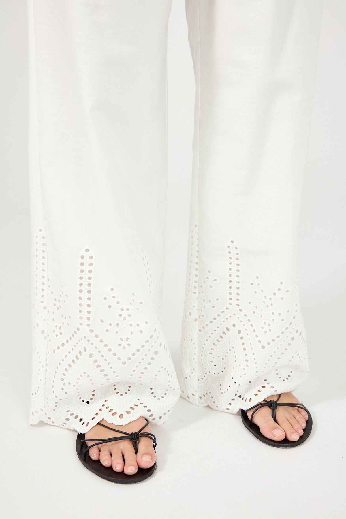 Perfect Stranger Novalee Broderie Straight Leg Pant White