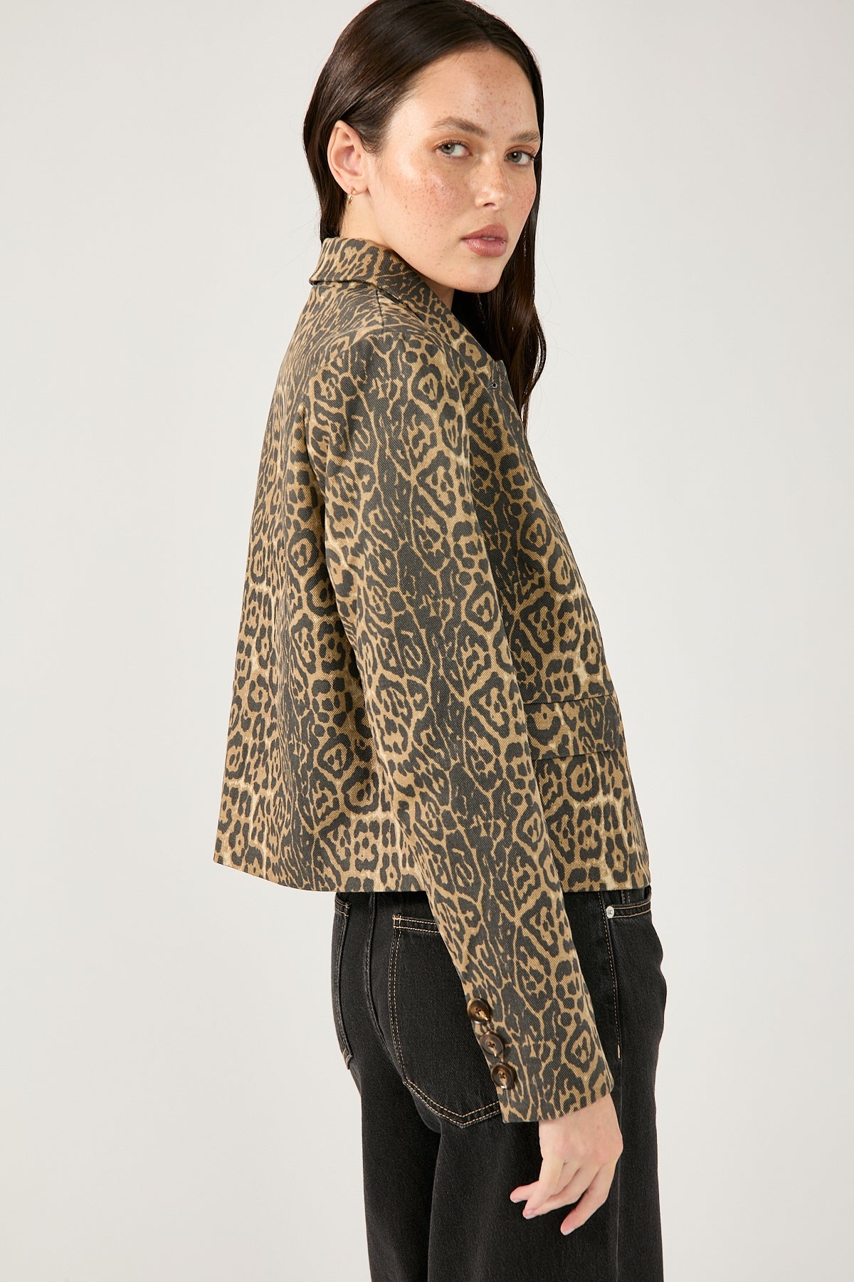 Perfect Stranger Amur Leopard Jacket Leopard