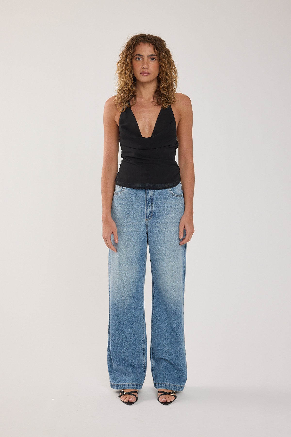 Abrand A 94 High and Wide Paloma Mid Blue Denim