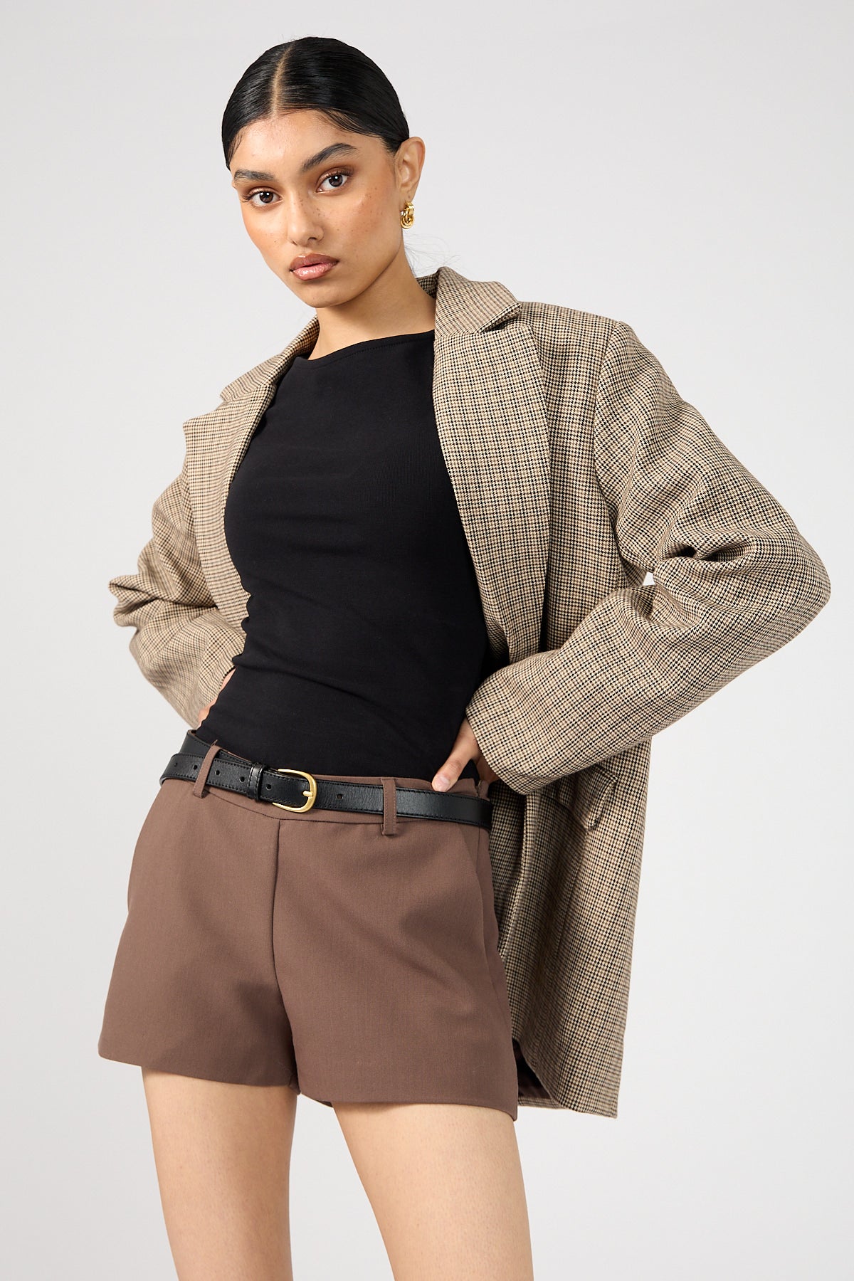 Perfect Stranger Luca Low Rise Shorts Taupe