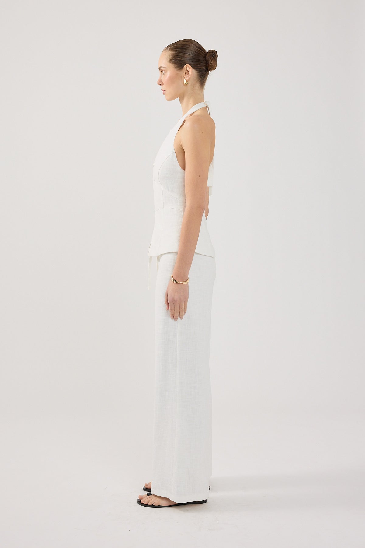 Perfect Stranger Maui Keyhole Top White