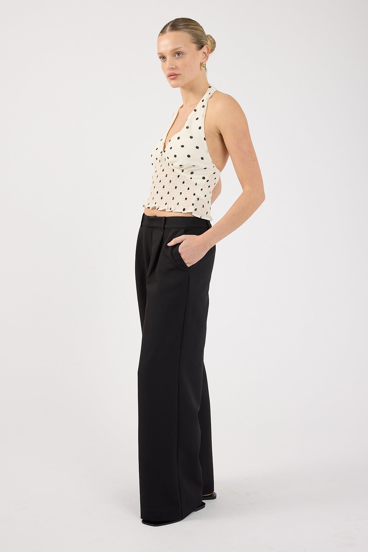 Perfect Stranger Lupa Mid Rise Pleated Tailored Pant Black