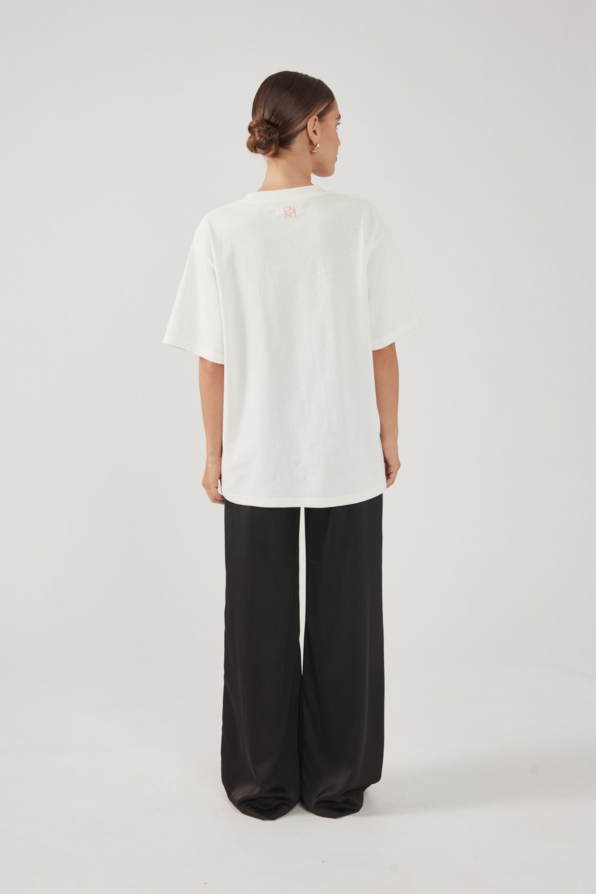 Perfect Stranger In My Bag Oversized T-Shirt White