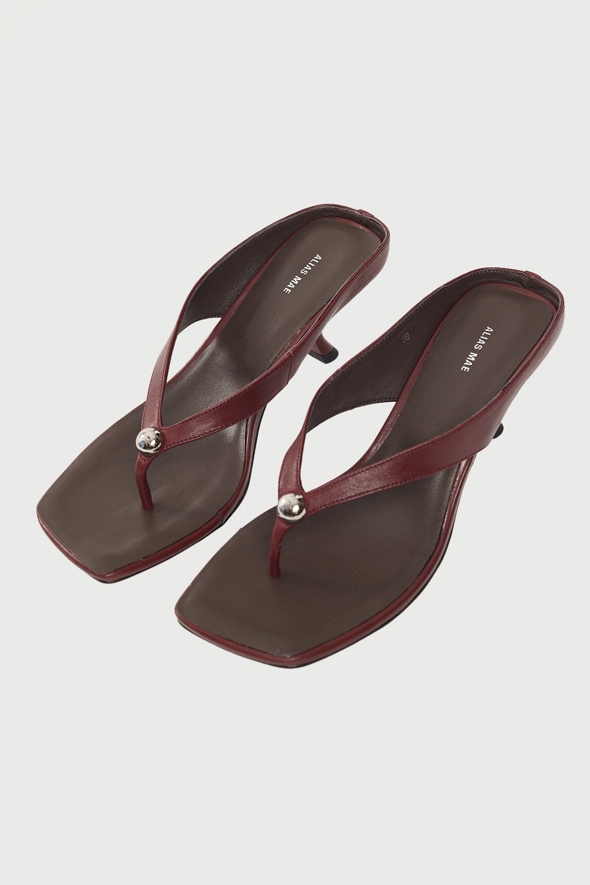 Aria Burgundy Oily Leather