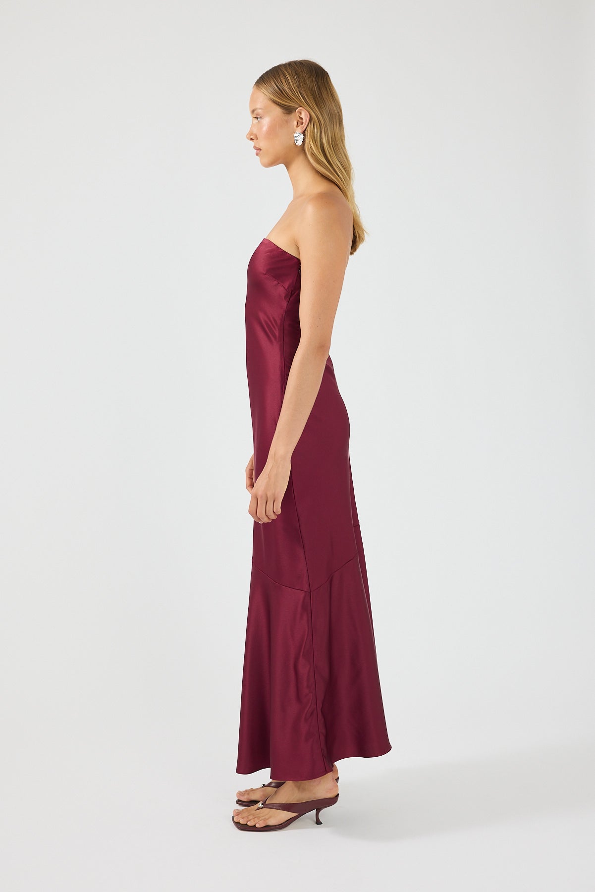 Perfect Stranger Hallie Strapless Maxi Dress Burgundy