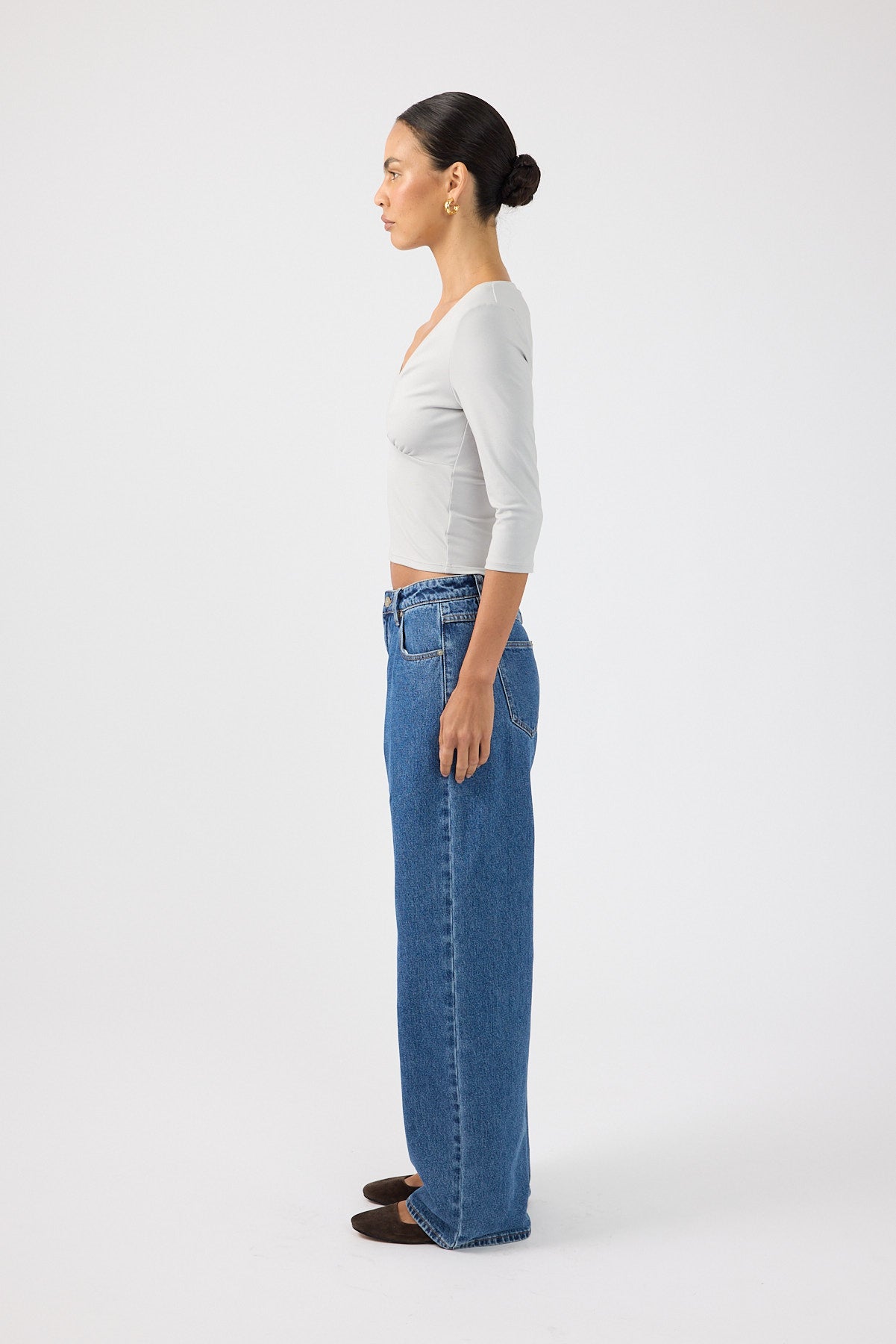 Perfect Stranger Mara V-Neck 3/4 Sleeve T-Shirt Grey