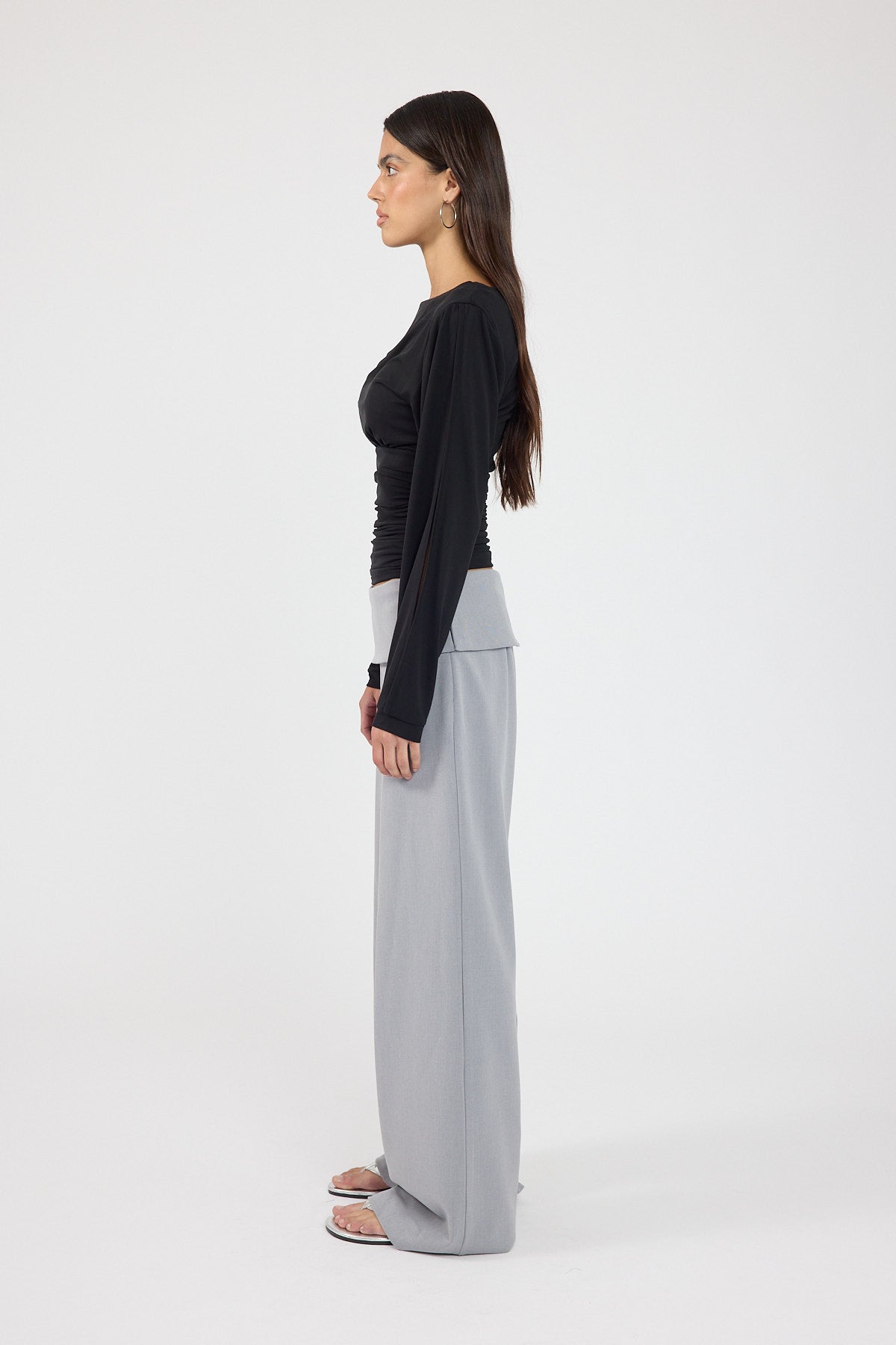 Perfect Stranger Loella Long Sleeve Top Black